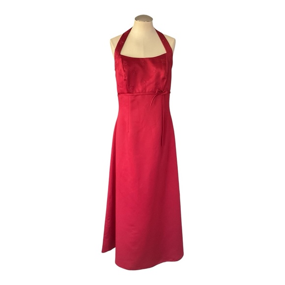 Elegant Formal Red Satin Halter Dress with Wrap Shawl - Picture 1 of 7